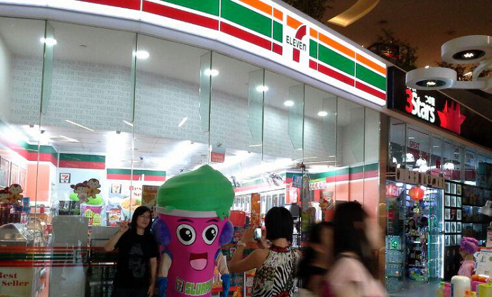 SoCash crossed 1,000 outlets in Singapore last Oct after signing up the 7-11 chain.