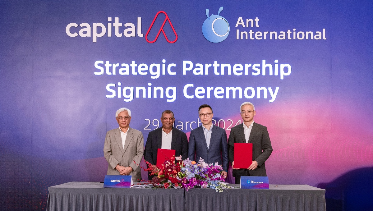 Left to Right: Jamaludin Ibrahim, independent non-executive chairman of AirAsia Aviation Group; Tony Fernandes, CEO of Capital A; Eric Jing, chairman and CEO of Ant Group; Yang Peng, CEO of Ant International