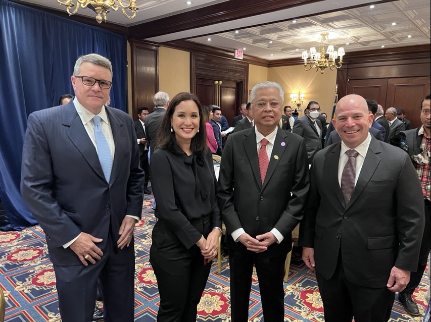 Left to Right, Guy Diedrich, senior vice president and global innovation officer, Cisco, Hana Raja, managing director, Cisco Malaysia, Ismail Sabri Yaakob, prime minister, Malaysia and Dave West, president, Cisco Asia Pacific, Japan, and Greater China