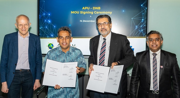 (From left): DNB Lead Emerging Technologies Johan Krebbers, DNB Chief Strategy Officer Ahmad Zaki Zahid, APU Chief Operating Officer, Gurpardeep Singh and APU Chief Innovation & Enterprise Officer Prof Dr Vinesh Thiruchelvam during the MoU.