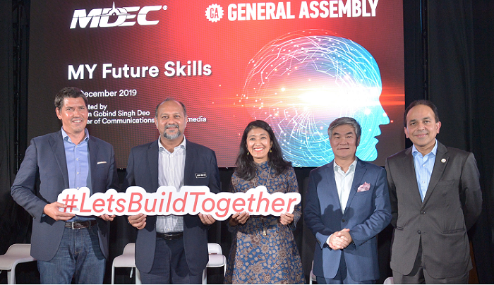 (From left) Ryan Meyer, MD, General Assembly APAC; Gobind Singh Deo, Minister of Communications and Multimedia; Surina Shukri, CEO, MDEC; Henry Tan, CEO, Astro and Sridharan Nair, Managing Partner, PwC Malaysia at the soft launch of General Assembly in Malaysia.