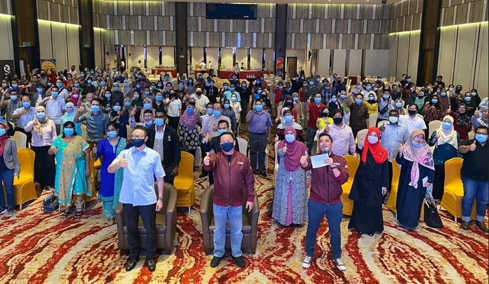 Over 200 eager small and medium sized owners attended the Klang leg of Jelajah Usahawan Digital Selangor, a key initiative of the Selangor government to upskill its small and micro SMEs.