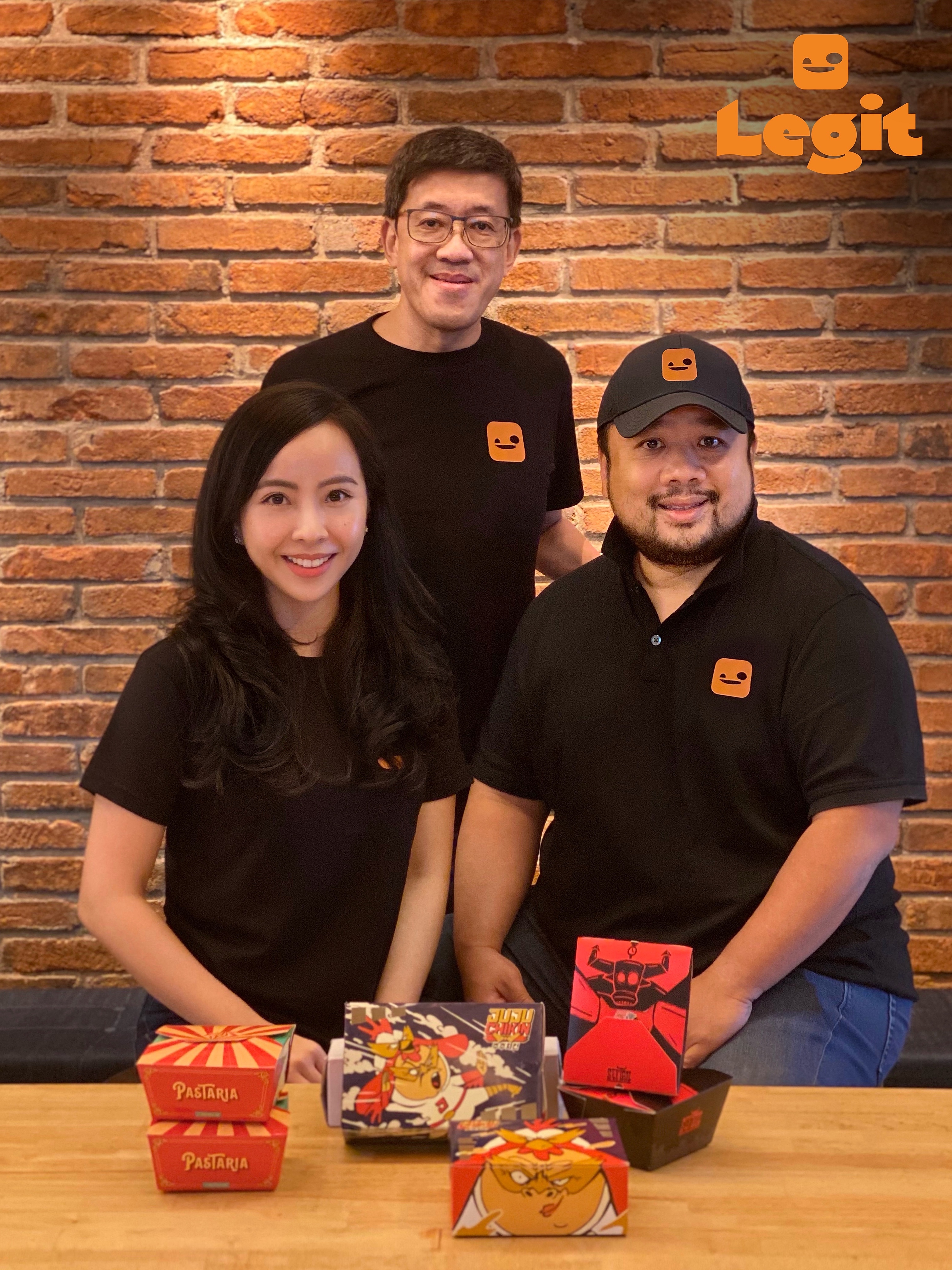 (Top: Sumarno Ngadiman, chief executive officer & co-founder, Left: Monica Evanti chief marketing officer & co-founder, Right: Asrul Abraham Hendrata, chairman & co-founder)