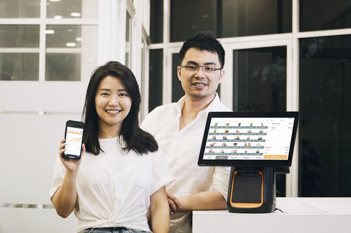 Founders, Li Congyu (left), who is CTO and Fong Wai Hong, CEO, launched StoreHub in 2013 in Malaysia.