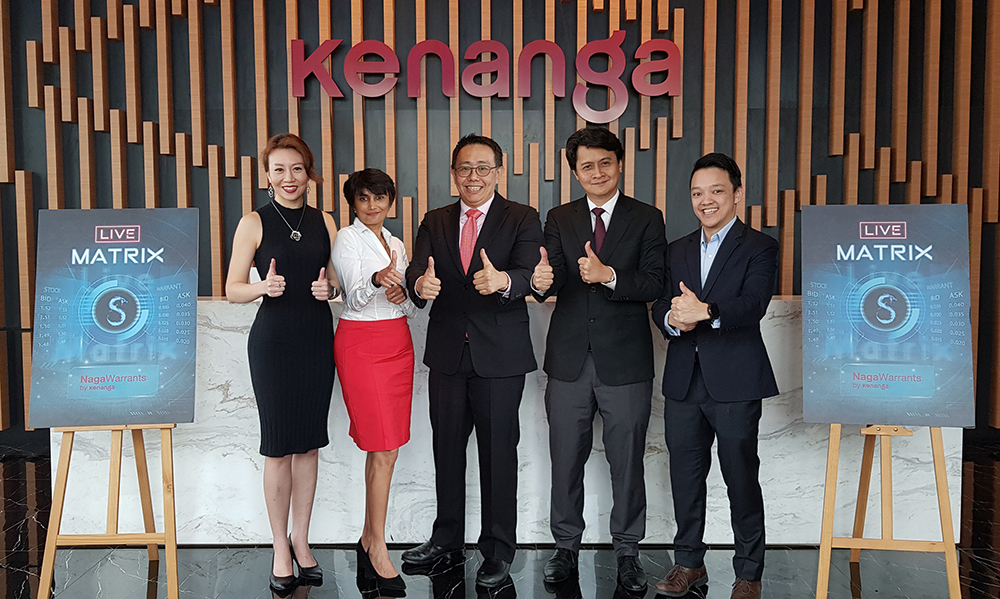 (From left) Kenanga Investment Bank Equity Derivatives warrants issuer, assistant VP Isabelle Zhen; Bursa Malaysia Securities Market Investor and Channel Management VP A A Deepa; Kenanga Investment Bank head of Equity Derivatives Philip Lim; Bursa Malaysia New Development & Market Facilitation executive VP Shahrul Amry Abdul Malek; and Kenanga Investment Bank Equity Derivatives VP Kenneth Teoh