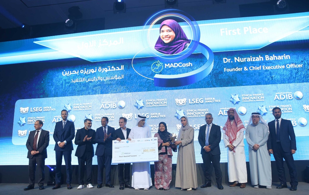 MADCash Founder and CEO Nuraizah Shamsul Baharin (sixth from right) at the EFICA Awards 2025 ceremony in Dubai.