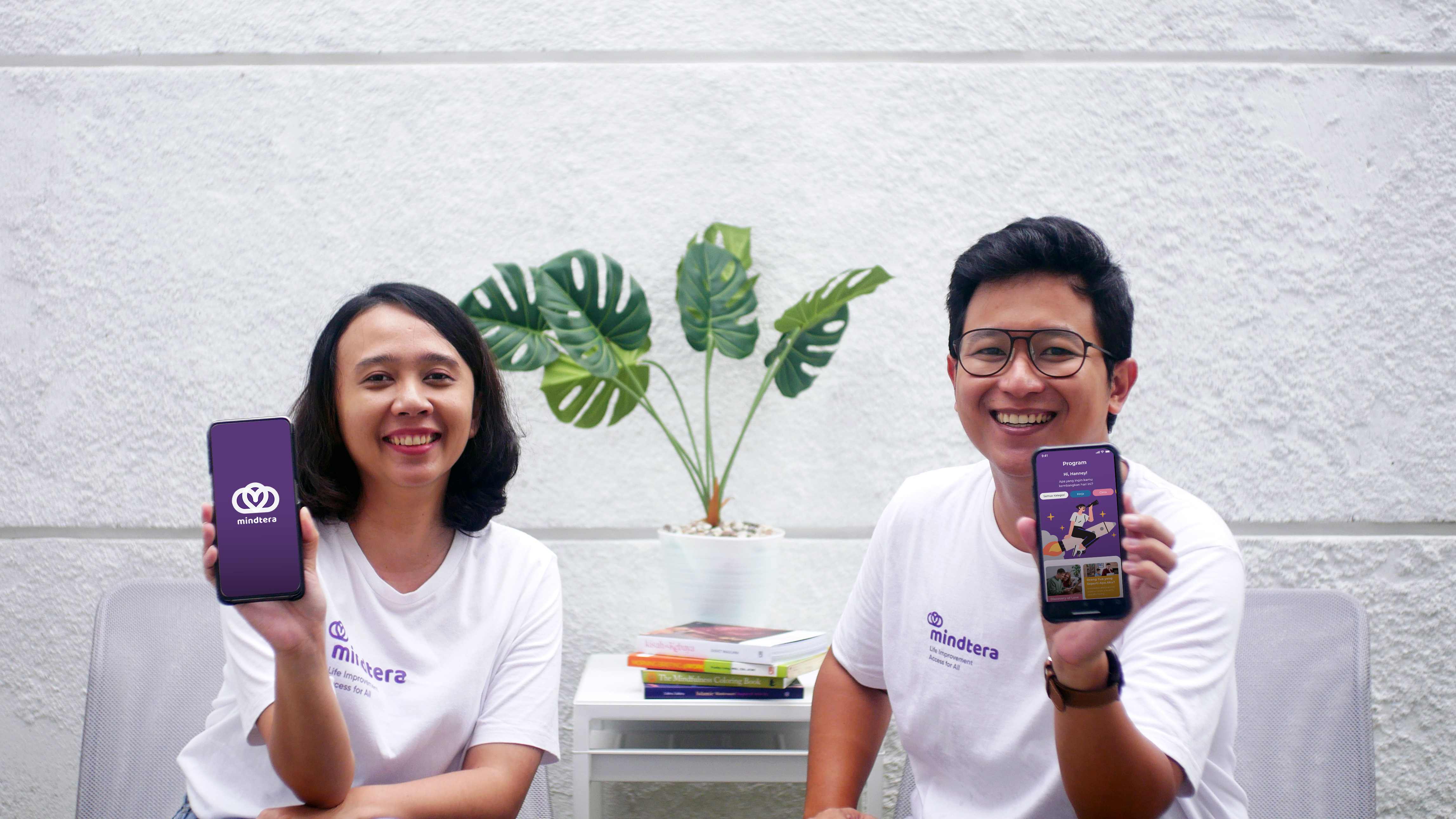 Tita Ardiati, chief executive officer (l) and co-founder of Mindtera and Bayu Bhaskoro, chief marketing officer & co-founder of Mindtera (r))