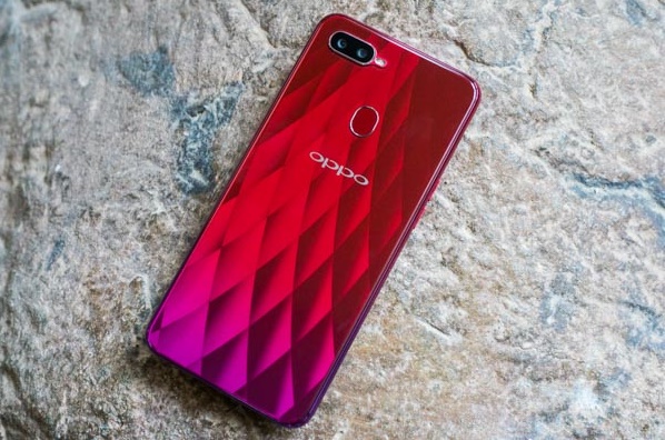 Review: Fast-charging Oppo F9 falters in other areas