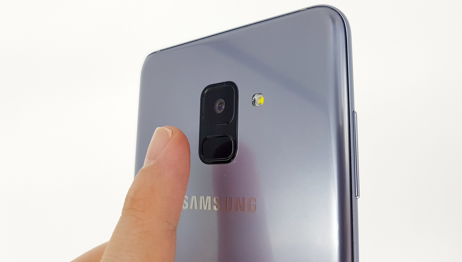 Review: Samsung Galaxy A8+ gets top marks
