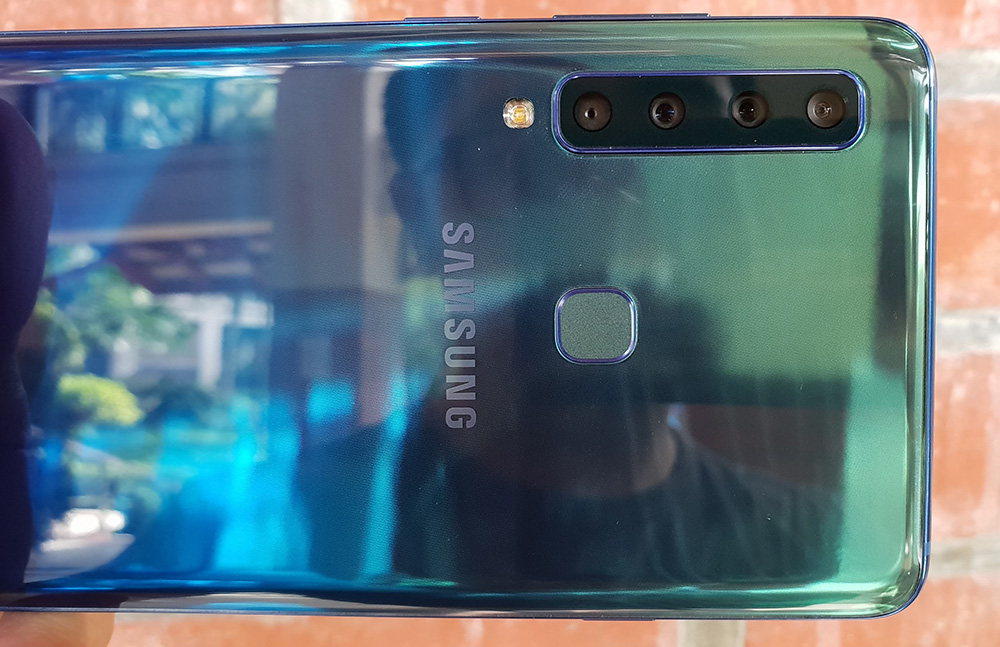 Review: Samsung’s Galaxy A9 brings the power of four into its cameras