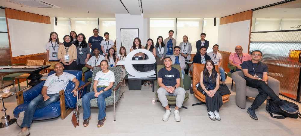 Scale Up by Endeavor Cohort 6 Kick-off group photo