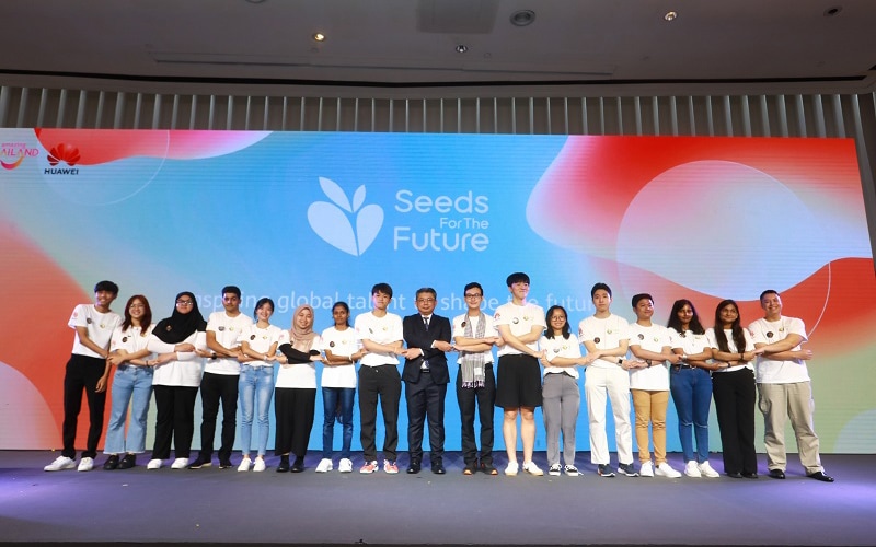Seeds representatives were awarded Ambassador Certificates by Tourism Authority of Thailand