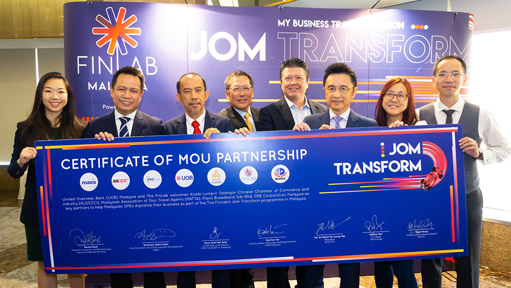 (From left) Maxis head of Innovation & Partnerships Rachel Heah; MDEC Growth and Ecosystem Development VP Norhizam Abdul Kadir; SME Corp Malaysia CEO Noor Azmi Mat Said; UOB Malaysia Channels & Digitalisation country head Yap Kok Tee; UOB Malaysia deputy CEO Hendra Gunawan; KLSCCCI president Ter Leong Yap; The FinLab co-head Pauline Sim; and Matta honorary secretary general Nigel Wong