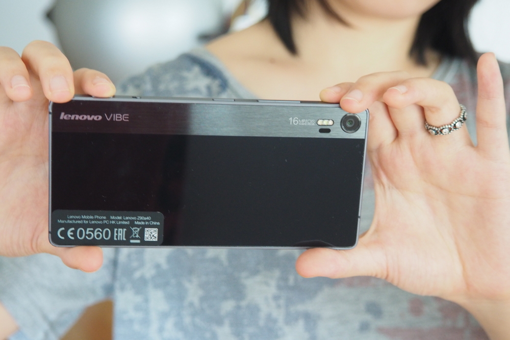 Lenovo Vibe Shot Review: Compact camera ambitions
