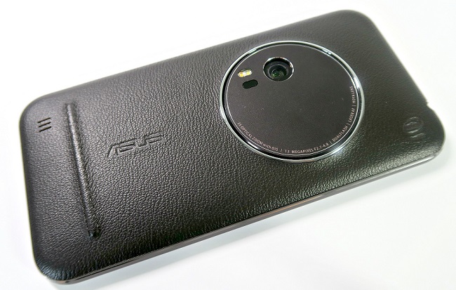 Review: Zooming in on the Asus ZenFone Zoom