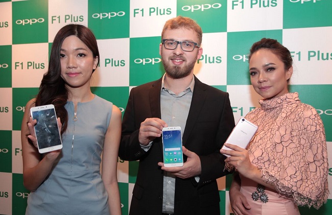 More joy for narcissists with the Oppo F1 Plus