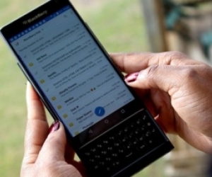 BlackBerry launches software licensing programme