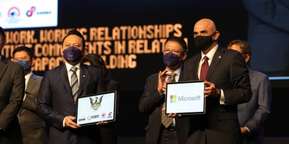 Sarawak, Microsoft partner to digitalise public sector